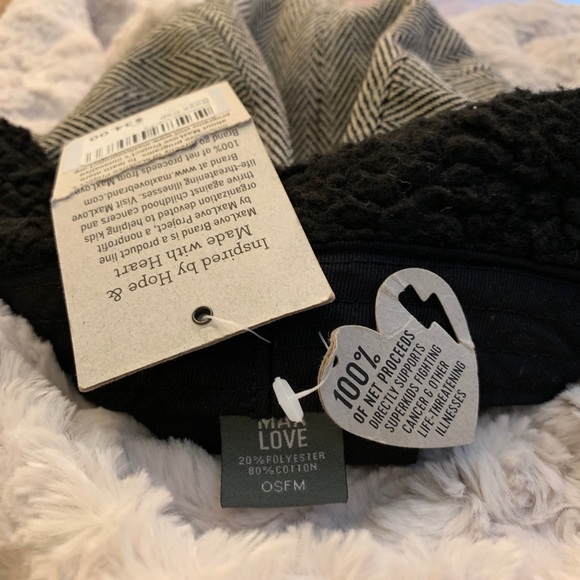 3 for $25 Sale! Adjustable houndstooth Hat - Picture 6 of 8